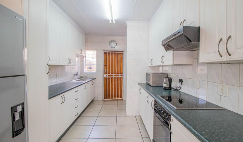 3 Bedroom Property for Sale in Eden Glen Gauteng