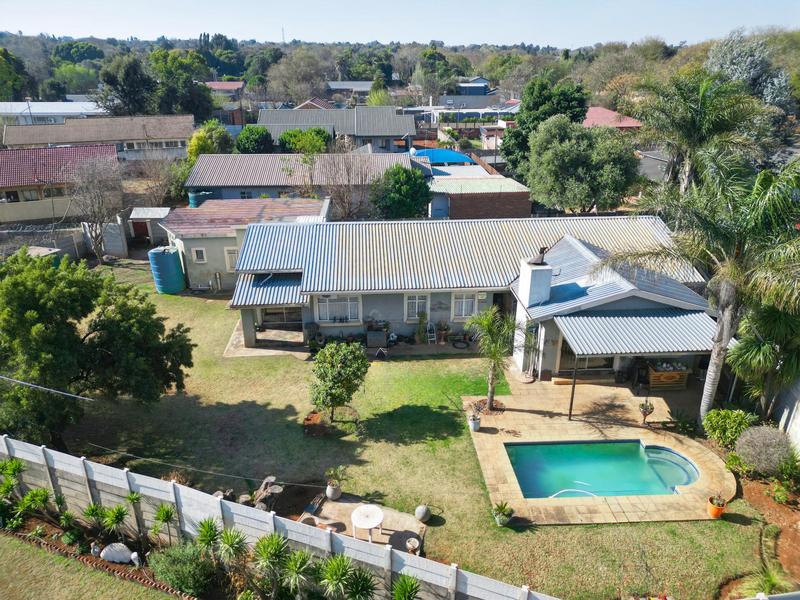 4 Bedroom Property for Sale in Valhalla Gauteng