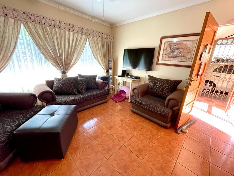 2 Bedroom Property for Sale in Krugersdorp North Gauteng