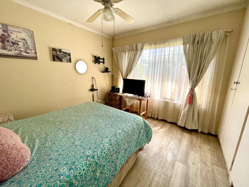 2 Bedroom Property for Sale in Krugersdorp North Gauteng