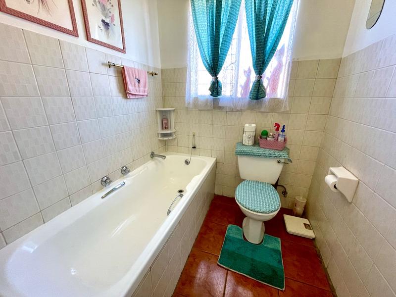 2 Bedroom Property for Sale in Krugersdorp North Gauteng