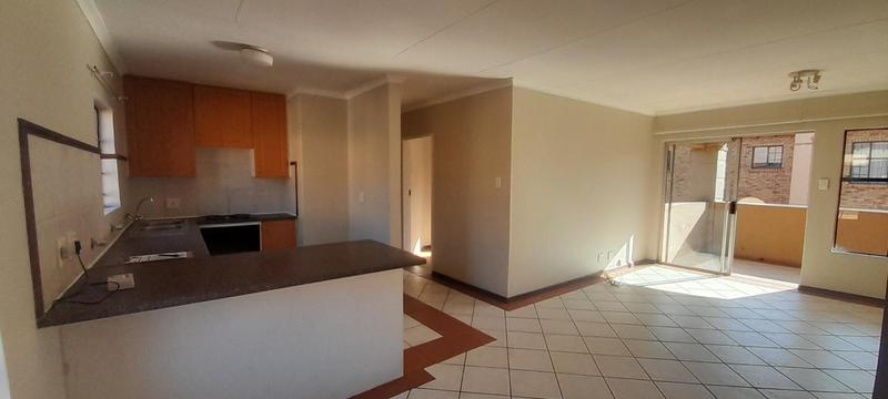 To Let 2 Bedroom Property for Rent in Die Hoewes Gauteng