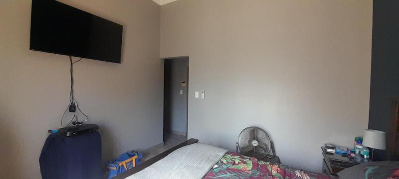 To Let 3 Bedroom Property for Rent in Amberfield Gauteng