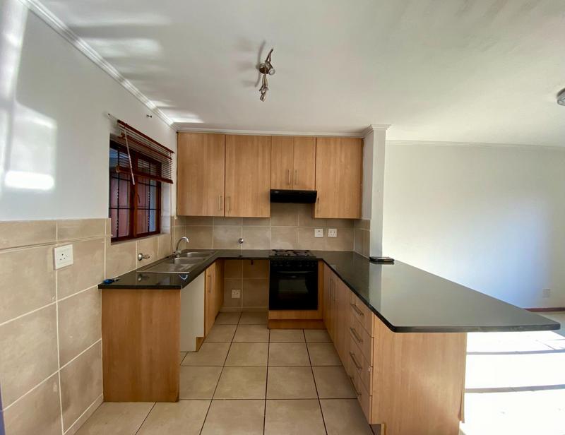 To Let 1 Bedroom Property for Rent in Rivonia Gauteng