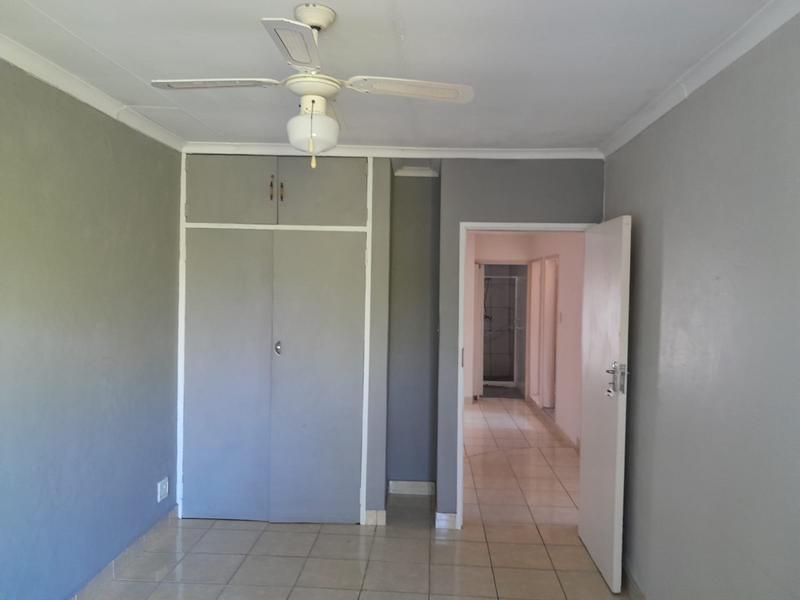 To Let 3 Bedroom Property for Rent in Pretoria North Gauteng