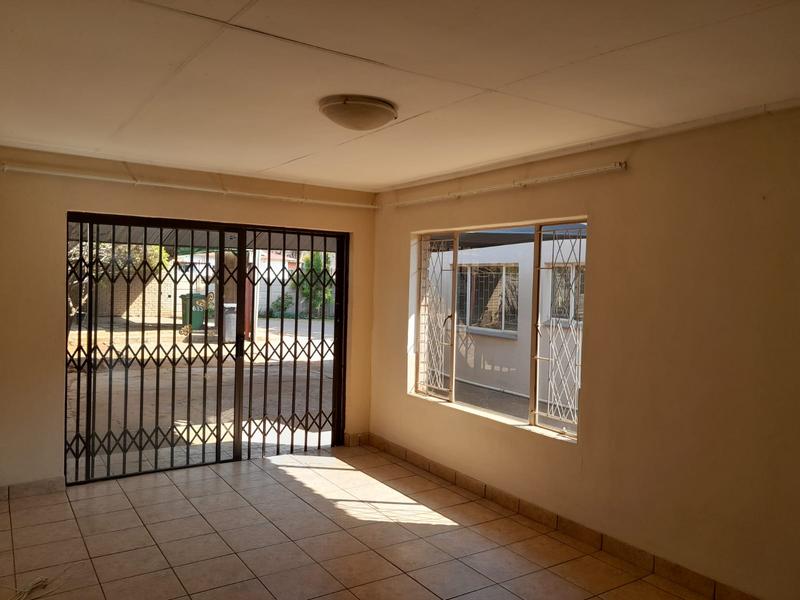 To Let 3 Bedroom Property for Rent in Pretoria North Gauteng