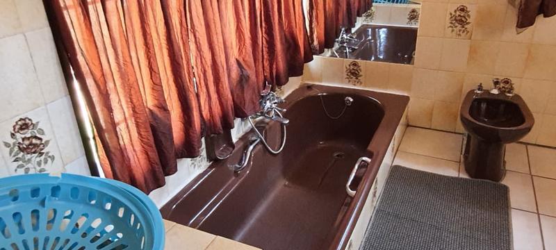 4 Bedroom Property for Sale in Bultfontein Gauteng