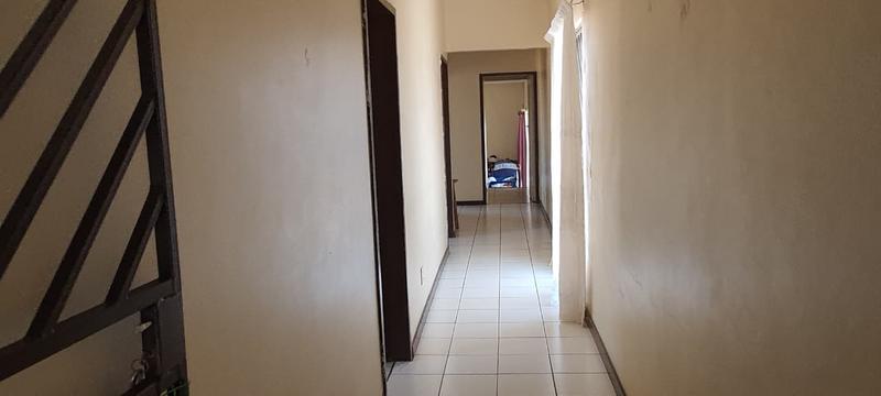 4 Bedroom Property for Sale in Bultfontein Gauteng