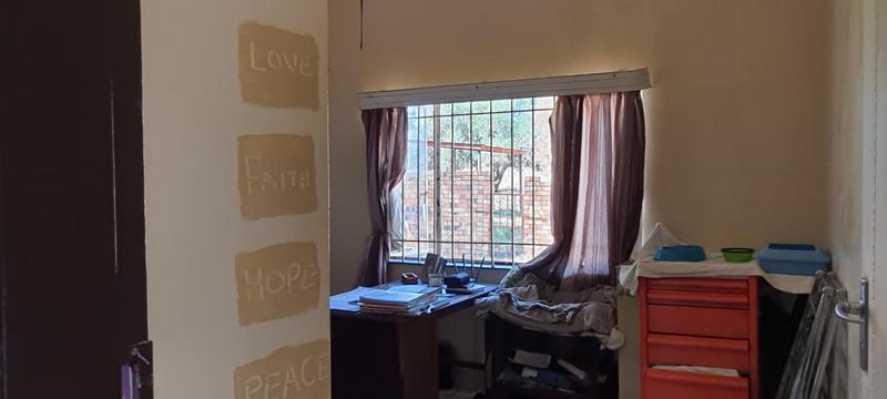 4 Bedroom Property for Sale in Bultfontein Gauteng