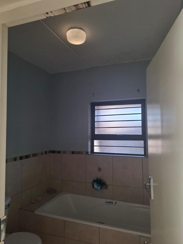 To Let 2 Bedroom Property for Rent in Cresta Gauteng