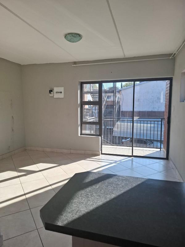 To Let 2 Bedroom Property for Rent in Cresta Gauteng