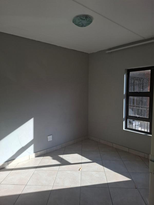 To Let 2 Bedroom Property for Rent in Cresta Gauteng