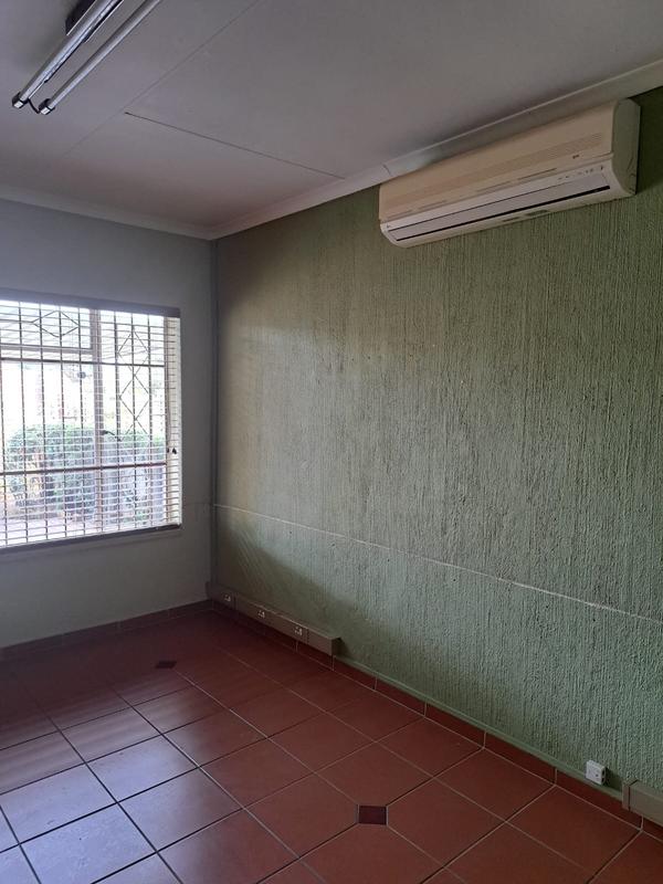 To Let 3 Bedroom Property for Rent in Ontdekkerspark Gauteng