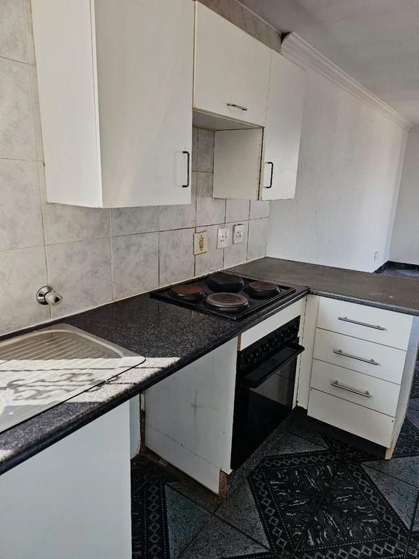 2 Bedroom Property for Sale in Ridgeway Gauteng