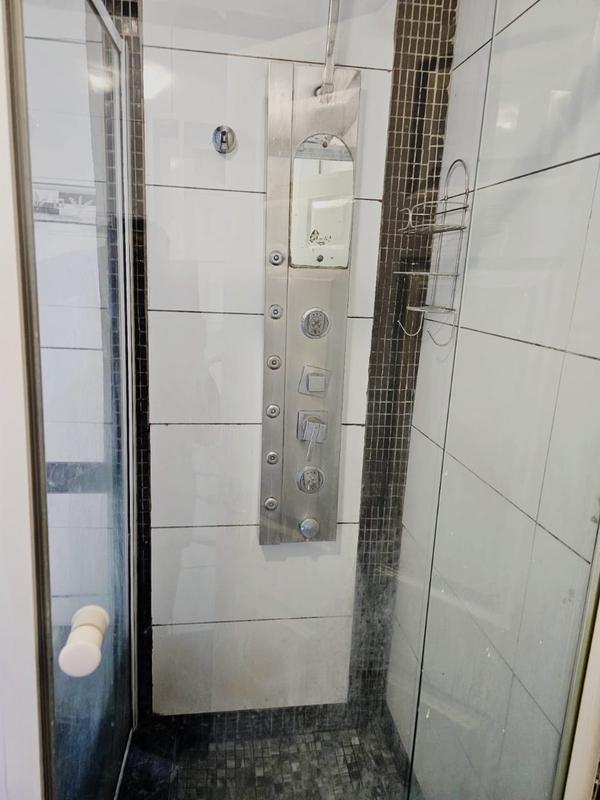 2 Bedroom Property for Sale in Ridgeway Gauteng