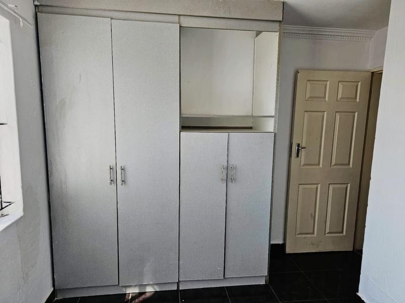 2 Bedroom Property for Sale in Ridgeway Gauteng