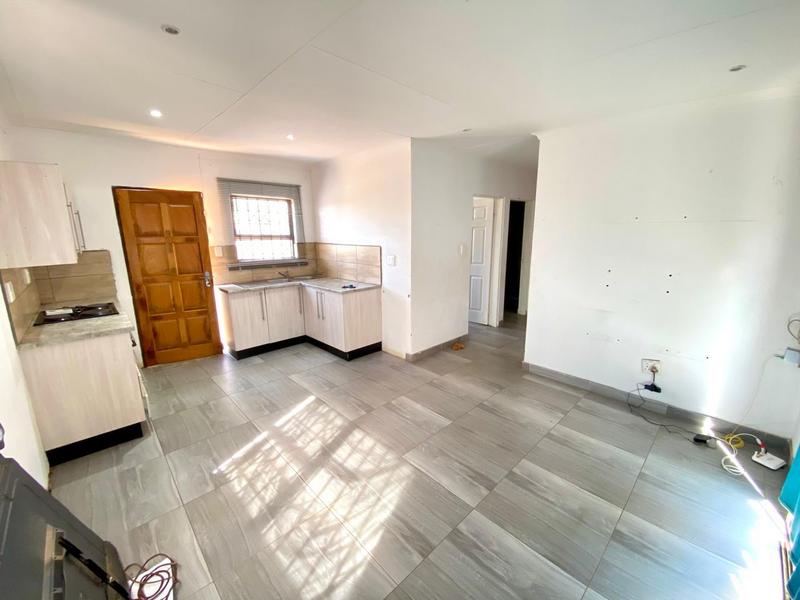 To Let 3 Bedroom Property for Rent in Azaadville Gardens Gauteng