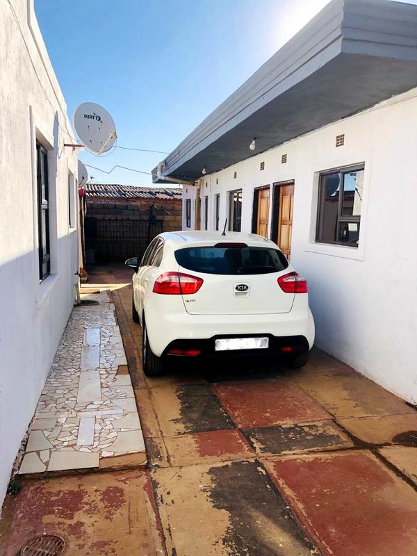 2 Bedroom Property for Sale in Bram Fischerville Gauteng