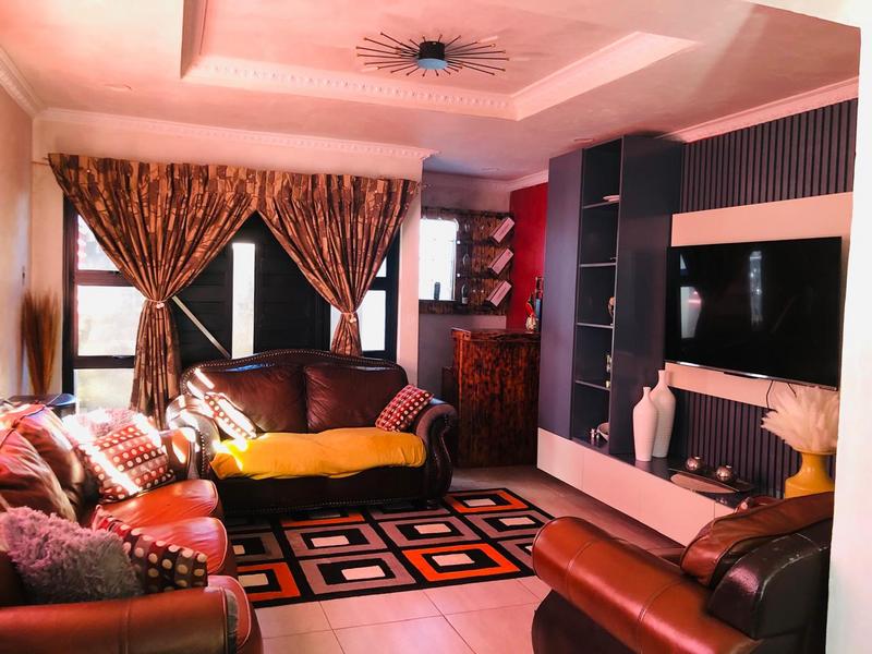 2 Bedroom Property for Sale in Bram Fischerville Gauteng