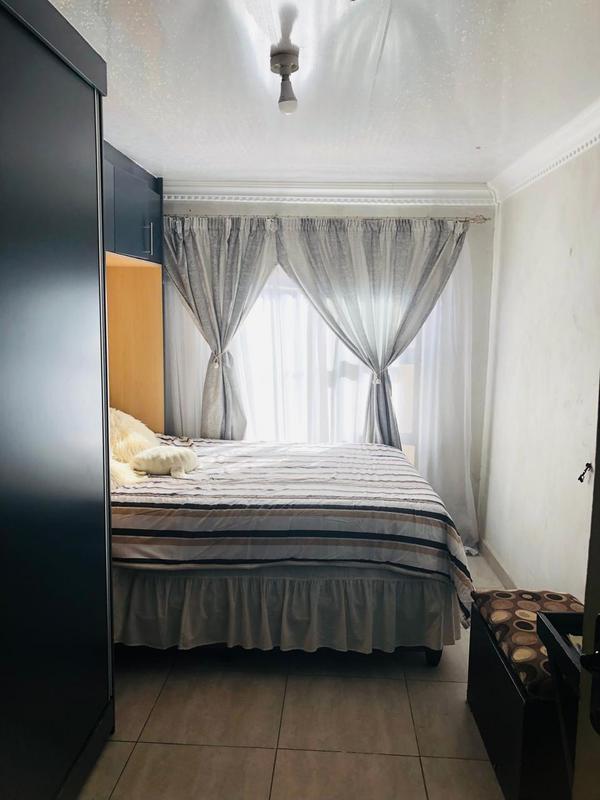 2 Bedroom Property for Sale in Bram Fischerville Gauteng
