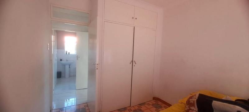 3 Bedroom Property for Sale in Protea North Gauteng