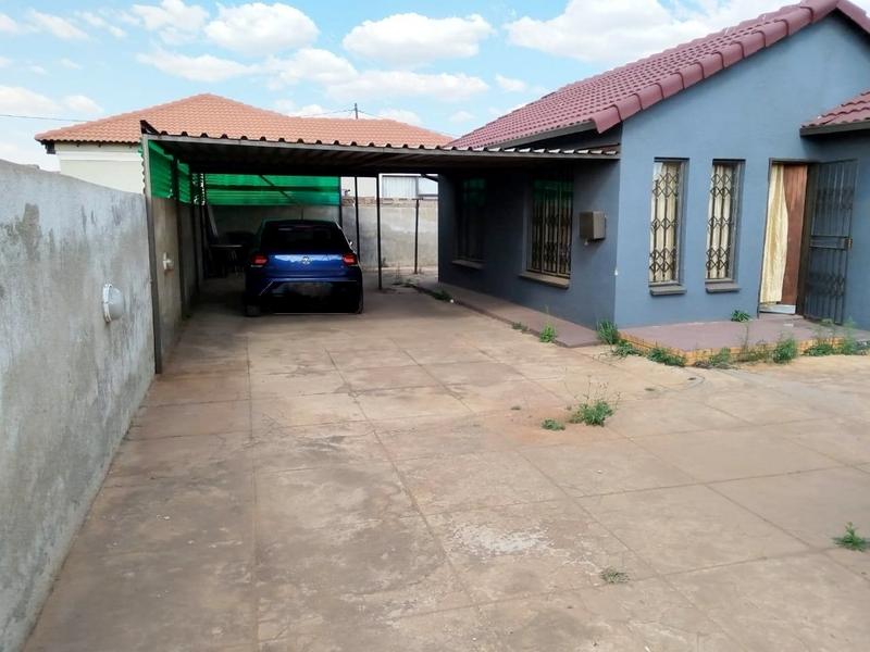 2 Bedroom Property for Sale in Vosloorus Gauteng