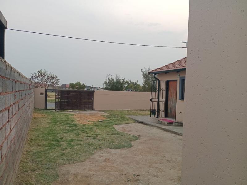 2 Bedroom Property for Sale in Windmill Park Gauteng