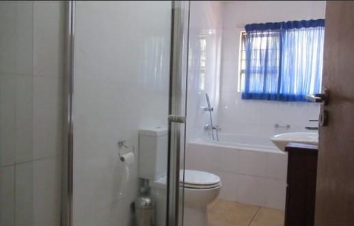 7 Bedroom Property for Sale in Oaklands Gauteng