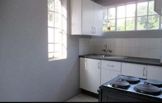 7 Bedroom Property for Sale in Oaklands Gauteng