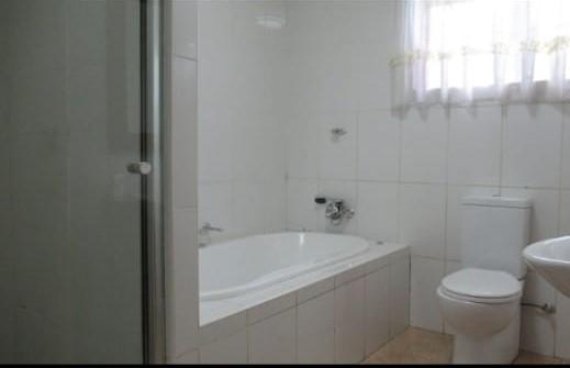 7 Bedroom Property for Sale in Oaklands Gauteng