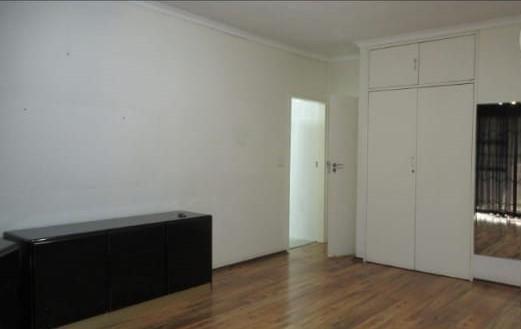 7 Bedroom Property for Sale in Oaklands Gauteng