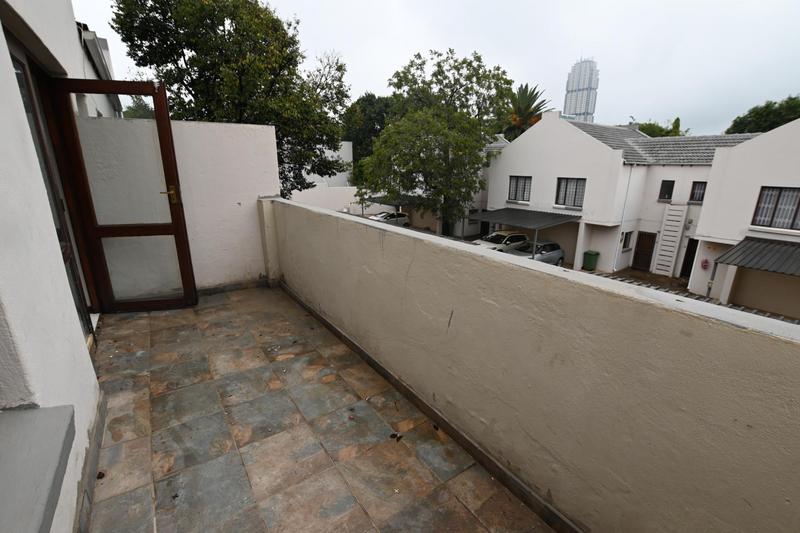 To Let 1 Bedroom Property for Rent in Sandown Gauteng