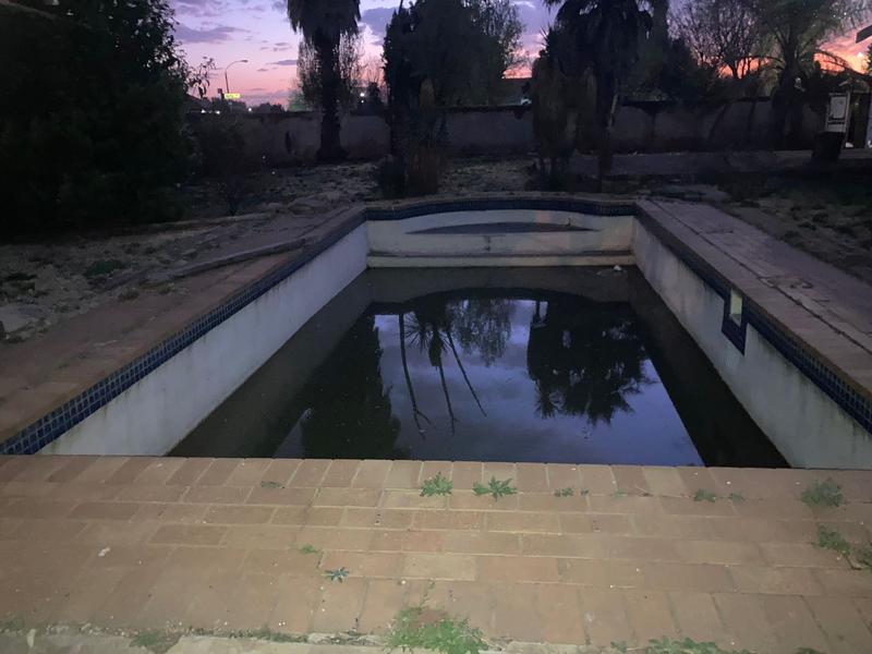 2 Bedroom Property for Sale in Dawn Park Gauteng