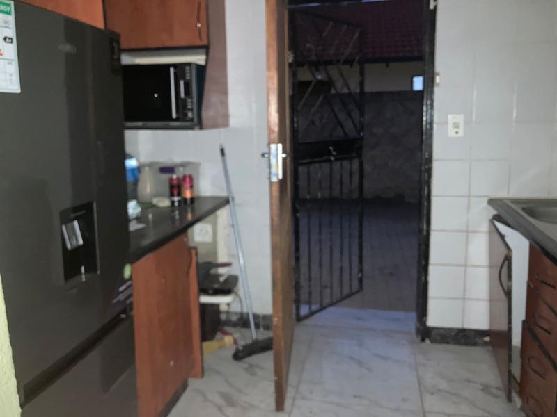 2 Bedroom Property for Sale in Dawn Park Gauteng