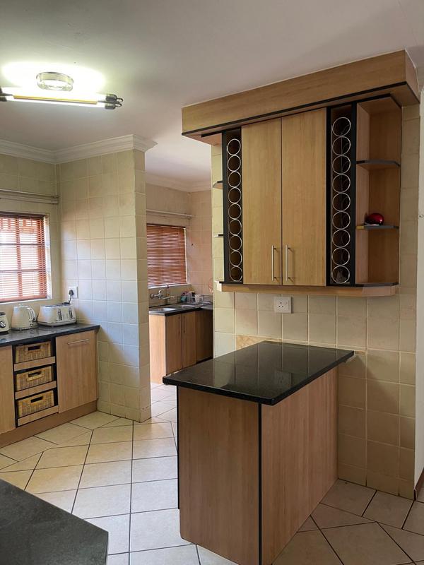 3 Bedroom Property for Sale in Heatherview Gauteng
