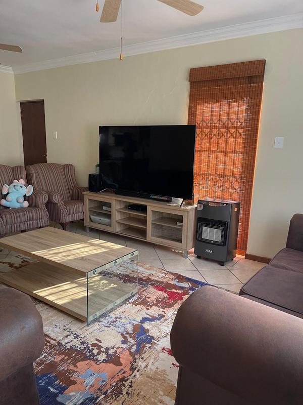3 Bedroom Property for Sale in Heatherview Gauteng