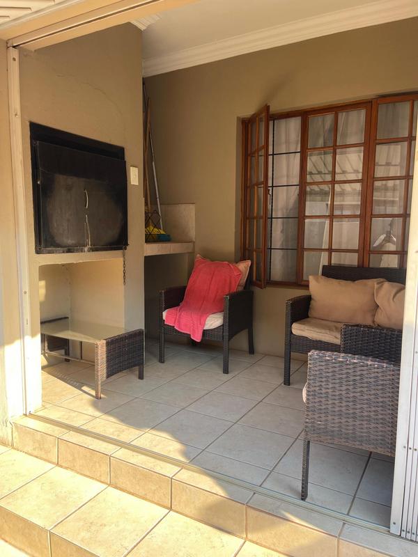 3 Bedroom Property for Sale in Heatherview Gauteng