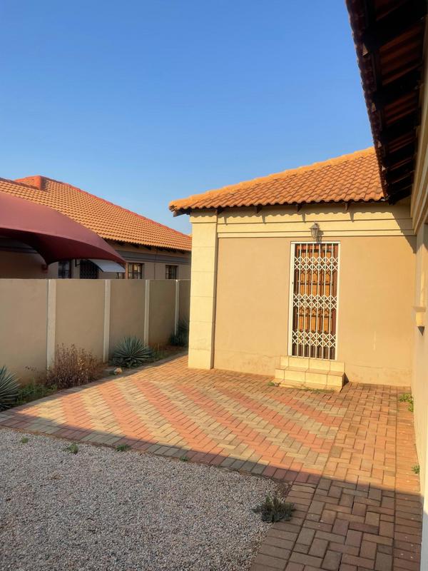 3 Bedroom Property for Sale in Heatherview Gauteng