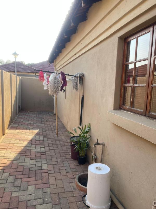3 Bedroom Property for Sale in Heatherview Gauteng