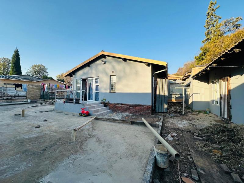 14 Bedroom Property for Sale in Lombardy East Gauteng
