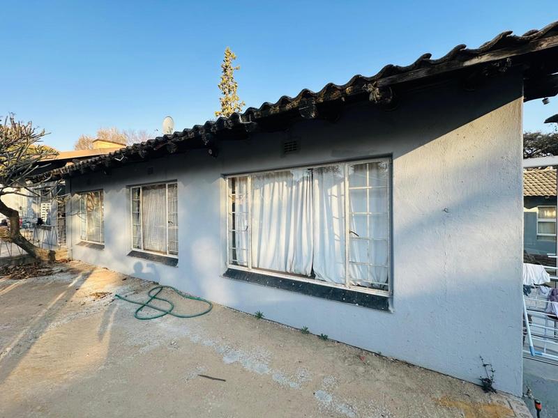14 Bedroom Property for Sale in Lombardy East Gauteng