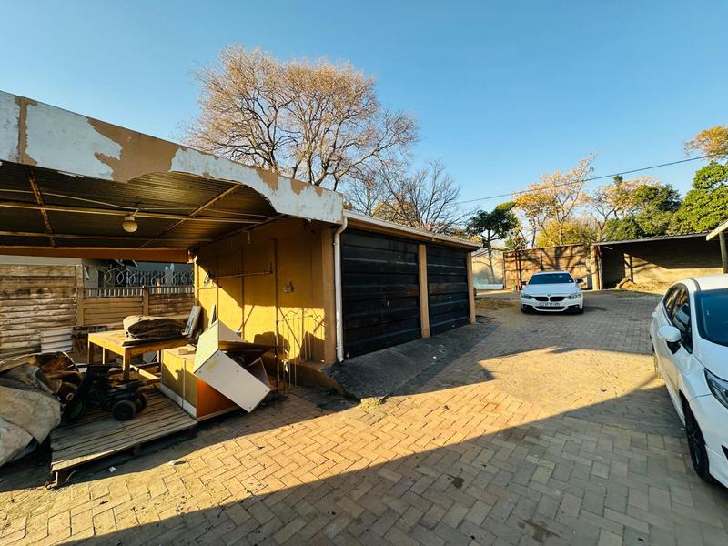 14 Bedroom Property for Sale in Lombardy East Gauteng