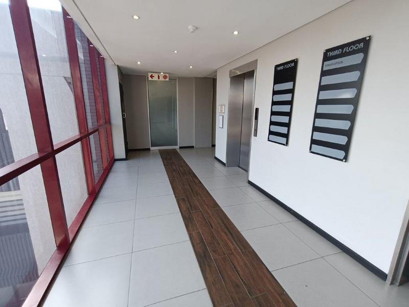 To Let commercial Property for Rent in Cresta Gauteng