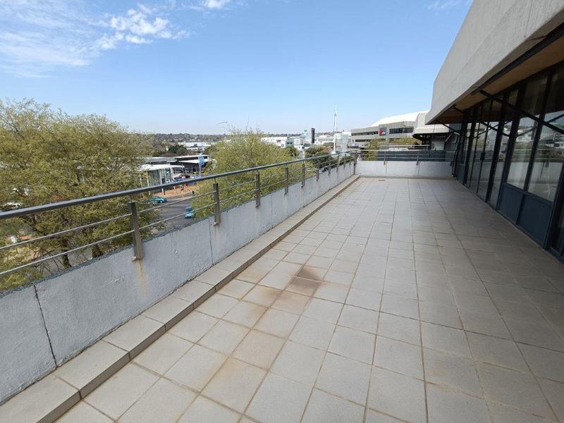 To Let commercial Property for Rent in Cresta Gauteng