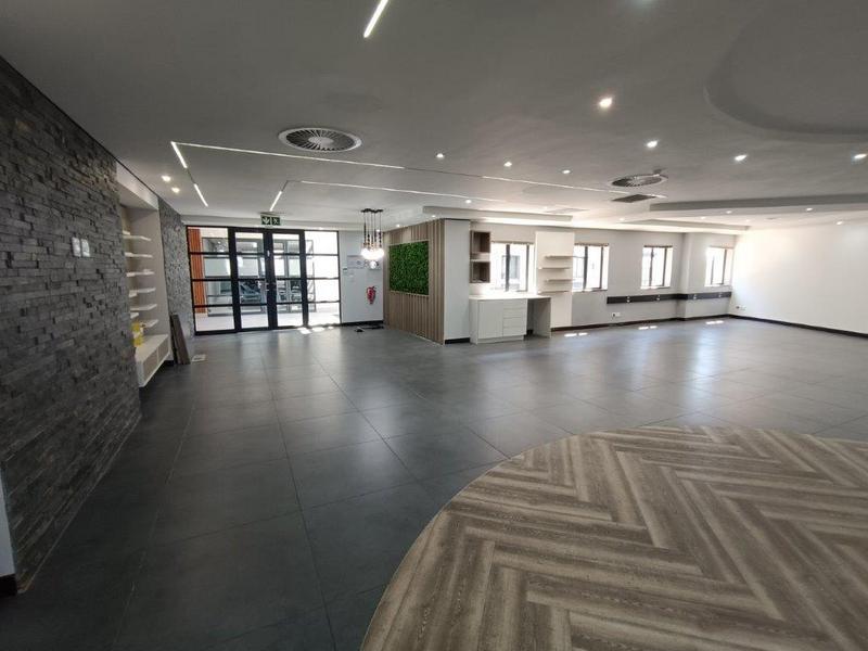To Let commercial Property for Rent in Strubensvallei Gauteng