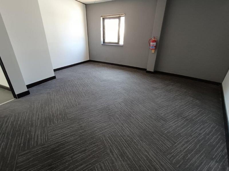 To Let commercial Property for Rent in Strubensvallei Gauteng