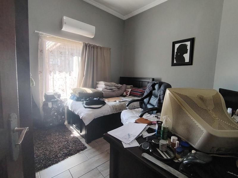 To Let 3 Bedroom Property for Rent in Amberfield Manor Gauteng