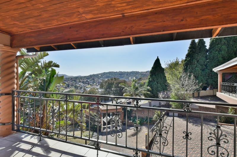 4 Bedroom Property for Sale in Mulbarton Gauteng