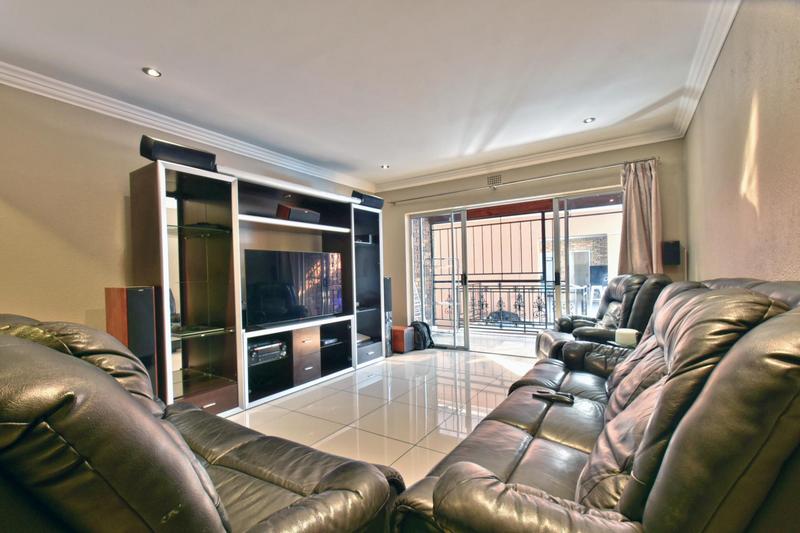4 Bedroom Property for Sale in Mulbarton Gauteng