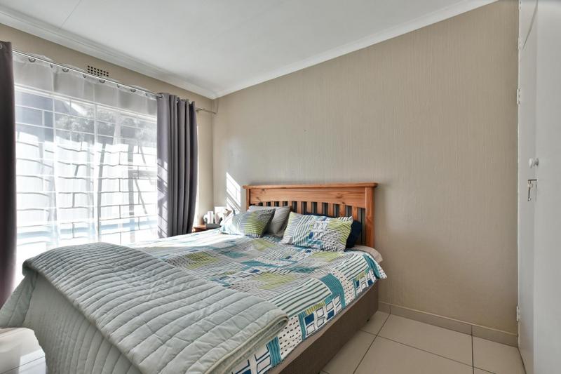 4 Bedroom Property for Sale in Mulbarton Gauteng